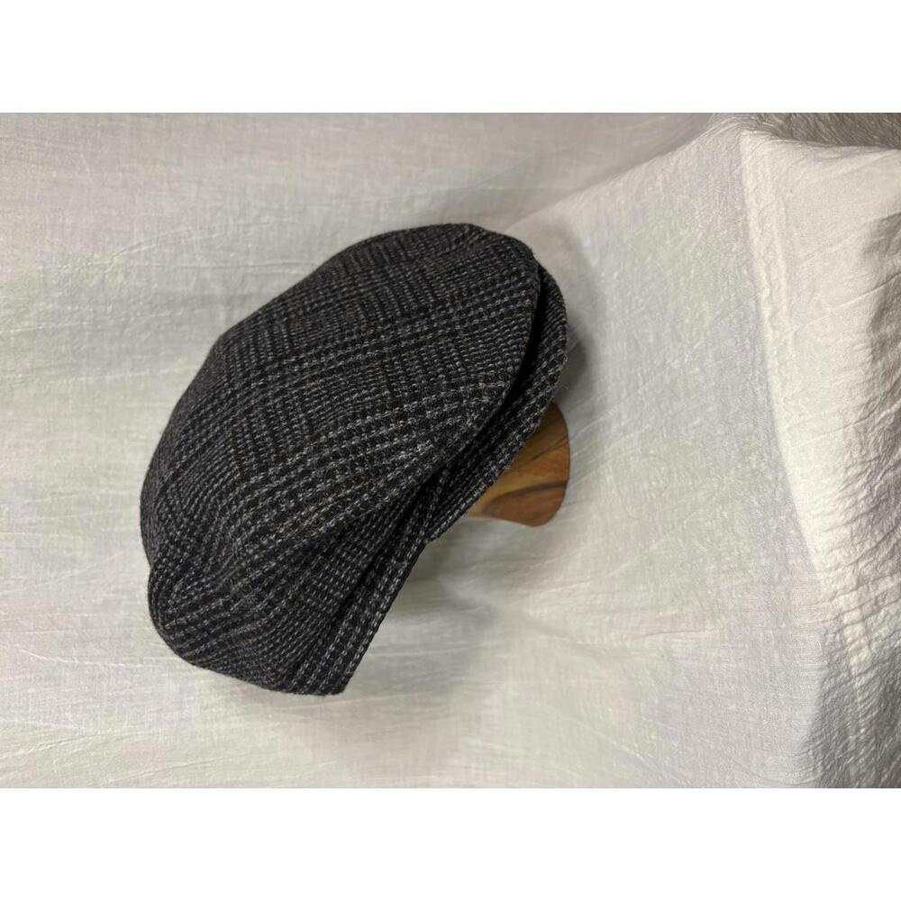Vintage Black and Gray Men's Dockers Plaid Newsboy Cap S/M